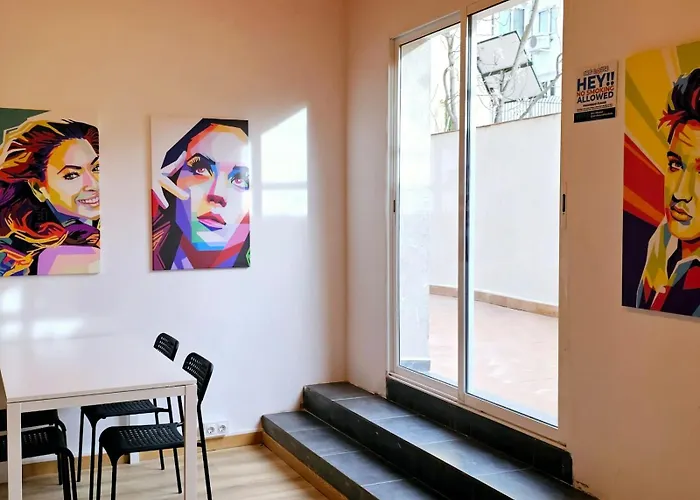 Albergue Arc House Pop Art Madrid